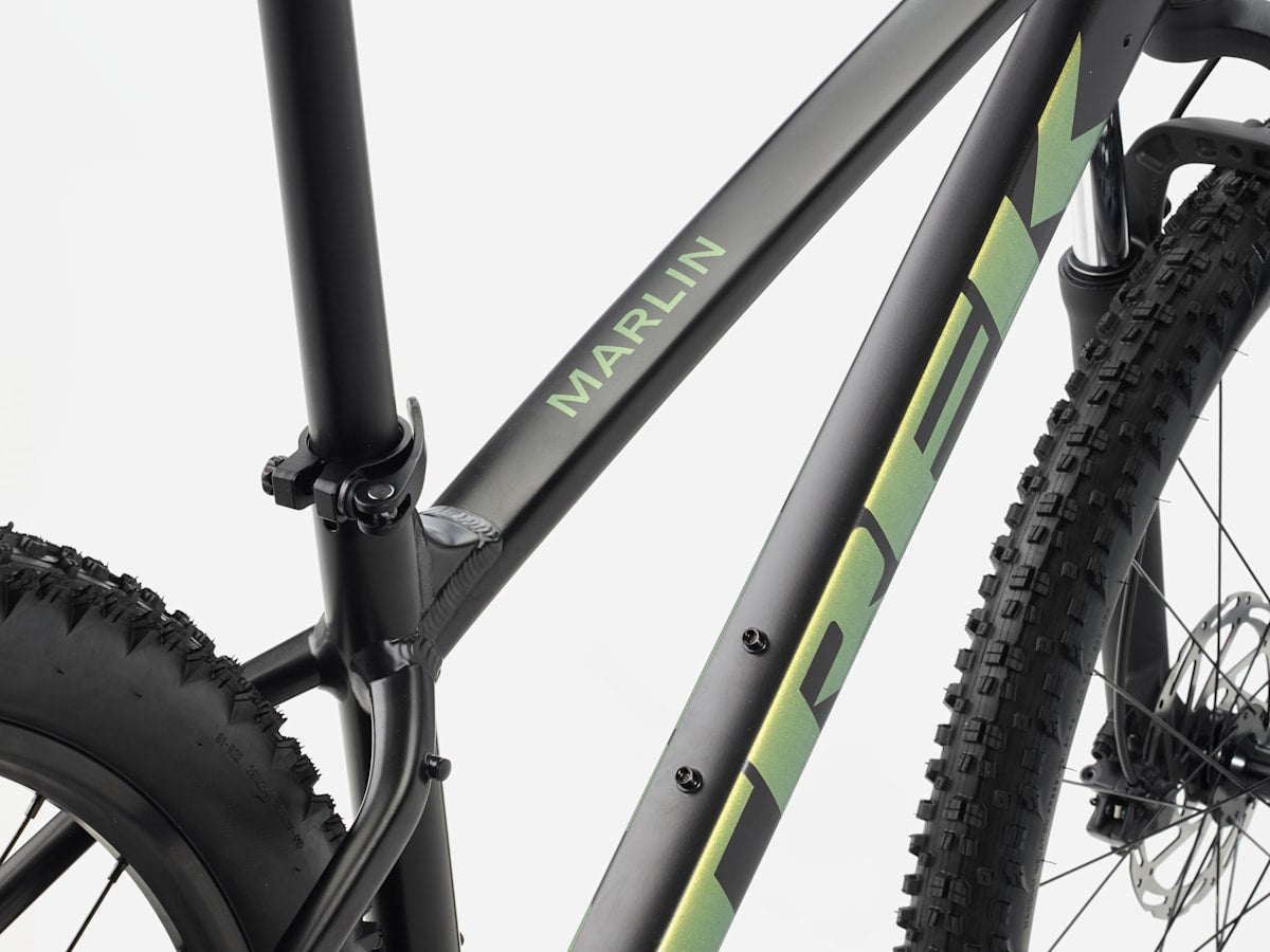 Trek Marlin 4 Gen 3 M — Matte Dark Web