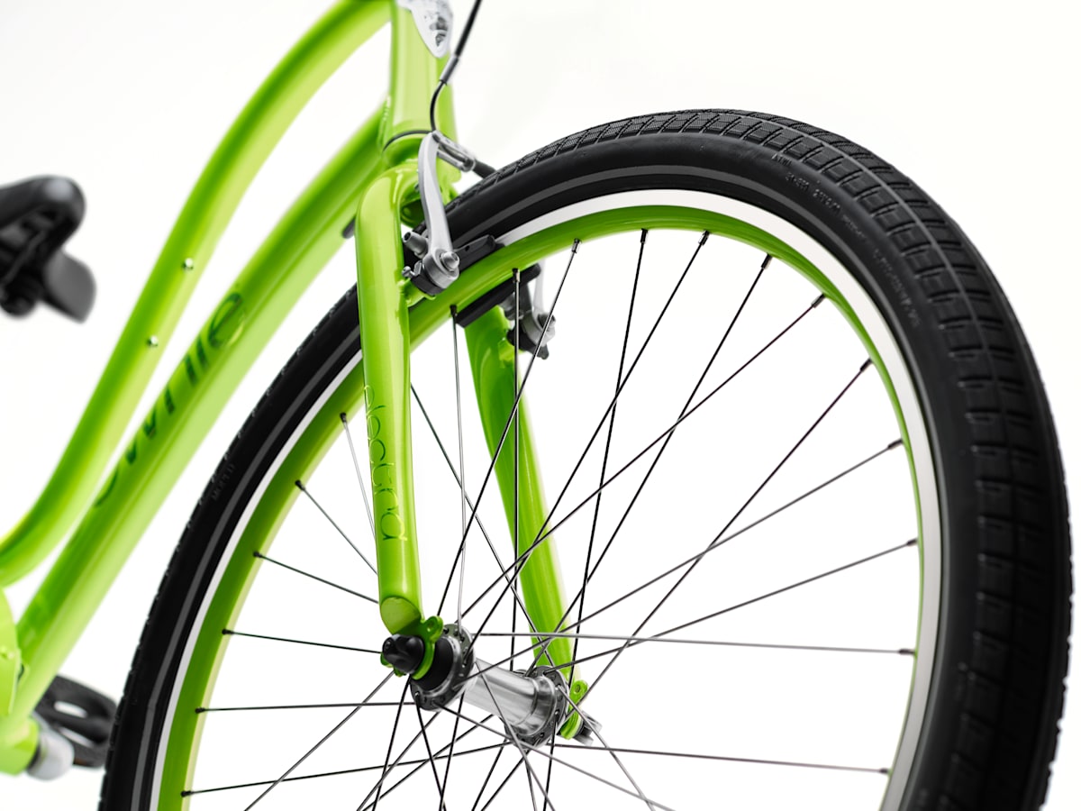 Electra Townie 7D Step-Thru 26" — Kiwi