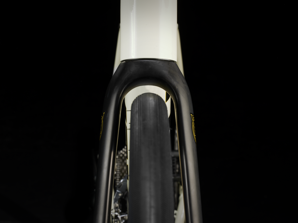 DOMANE AL 4 49 WHT