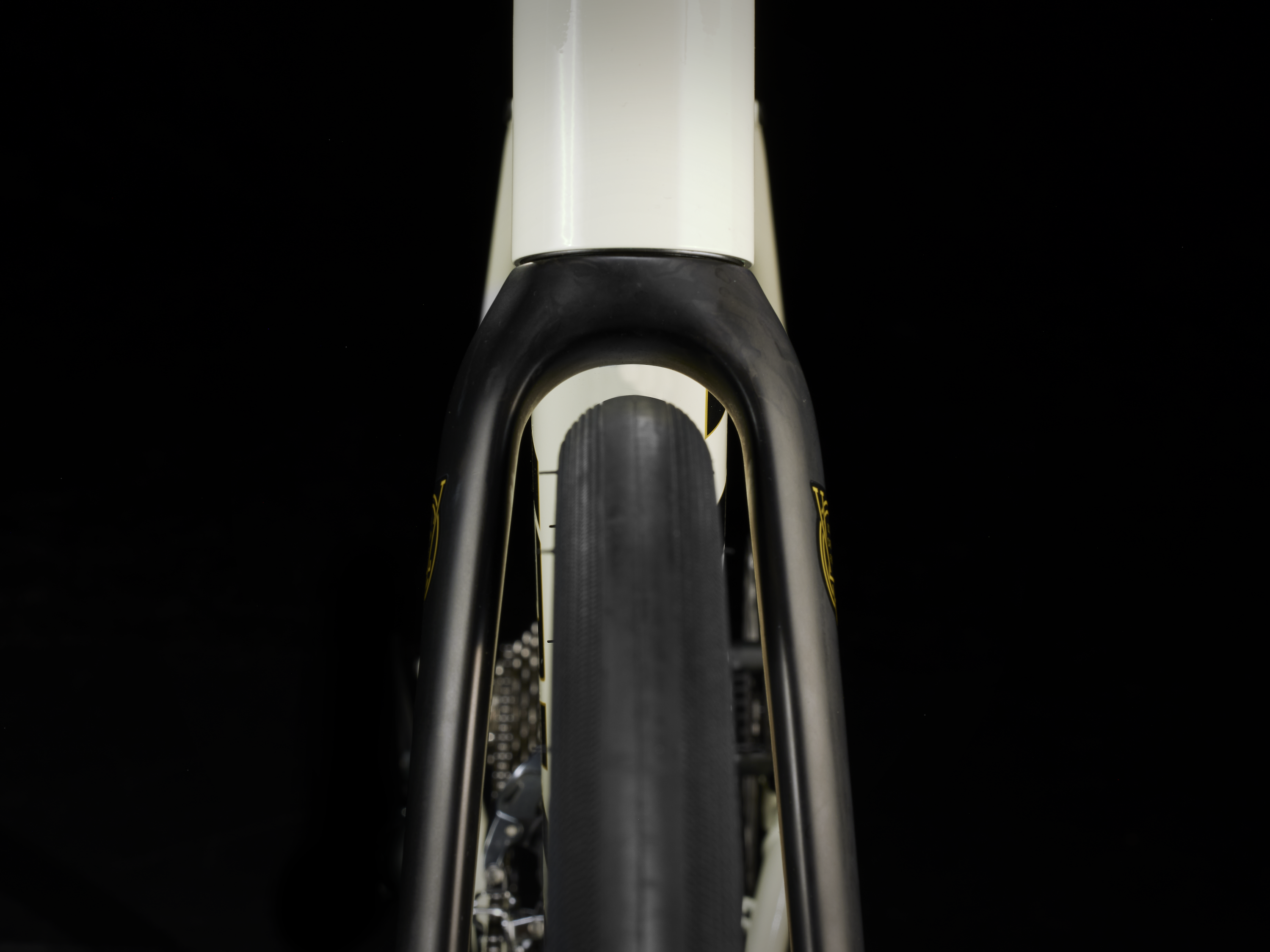 DOMANE AL 4 49 WHT