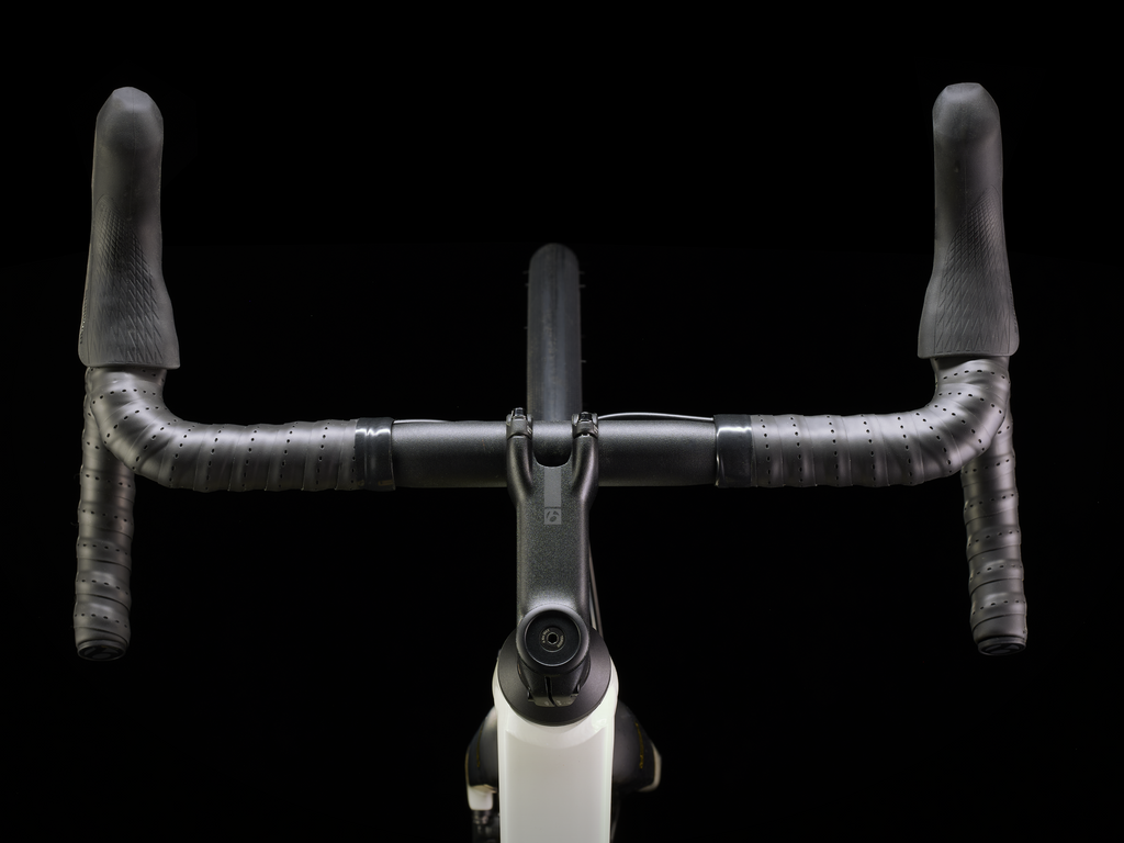 DOMANE AL 4 49 WHT