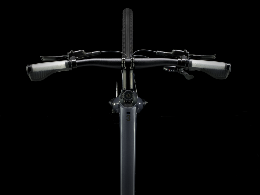 FX 3 LRG CHRC