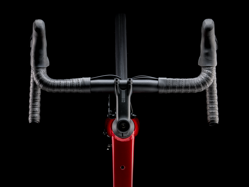 DOMANE AL2 D 58 RED