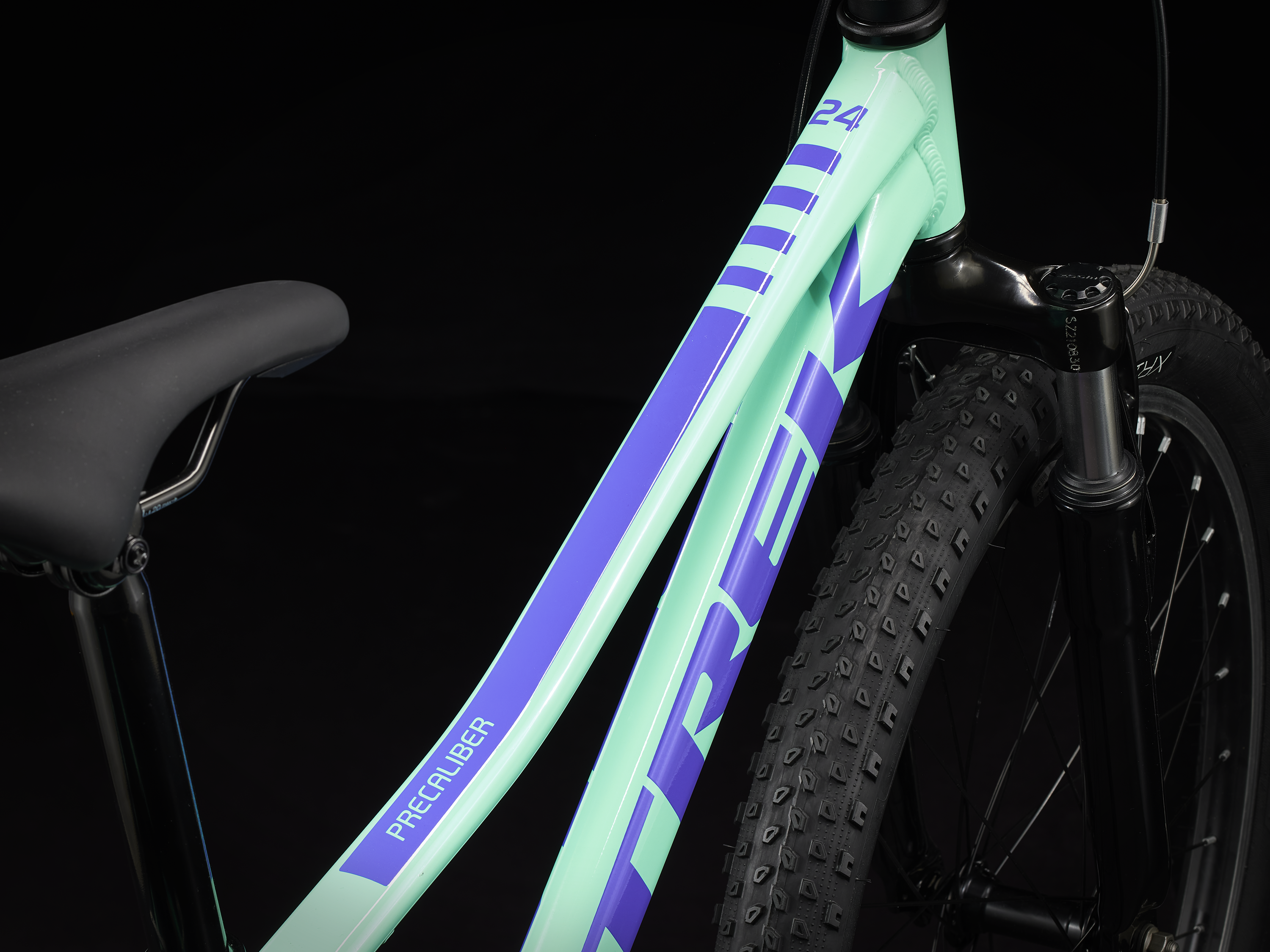PRECALIBER 24 SUSP BLU
